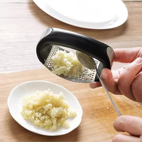 ( Buy 1 Get 1 Free ) Manual Garlic Chopper Stainless Steel Garlic Press For Kitchen
