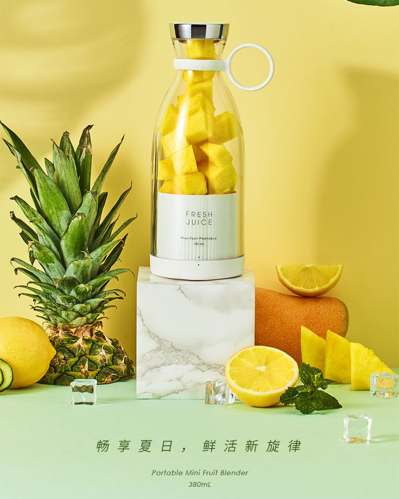 Make Milkshakes like a Boss with Portable Electric Juicer Blender.